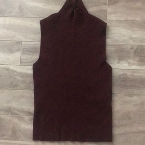 Zara burgundy tank top (size Sm)